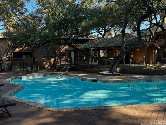 Building Photo - 10955 Wurzbach Rd