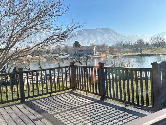 Building Photo - 228 Delgada Ln