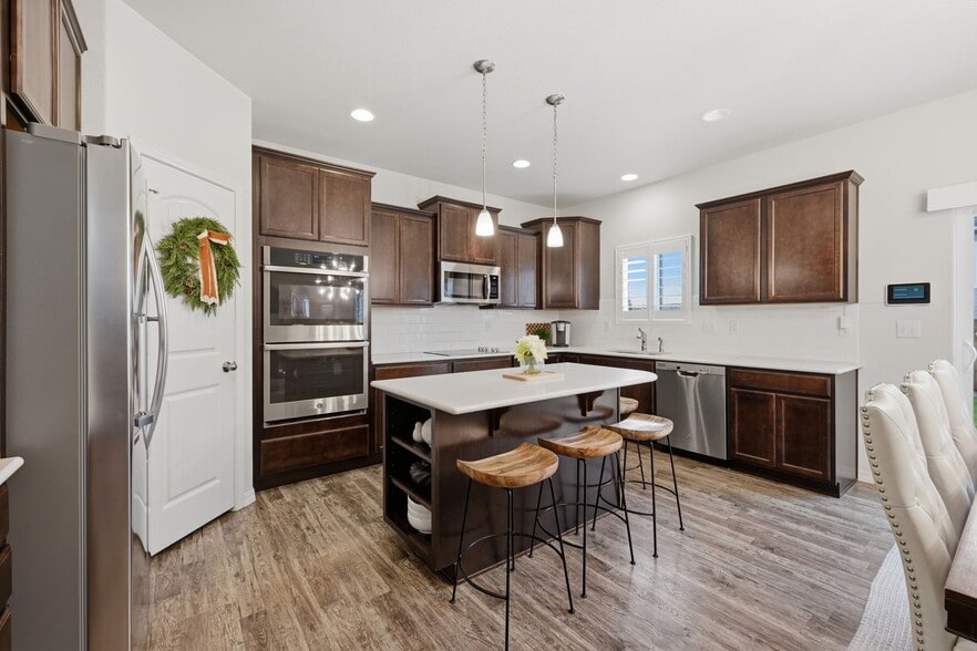 Building Photo - 8258 Sprague Way