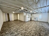 Building Photo - Spacious, 1 bed, 1 bath near Tech! Pre-Lea...
