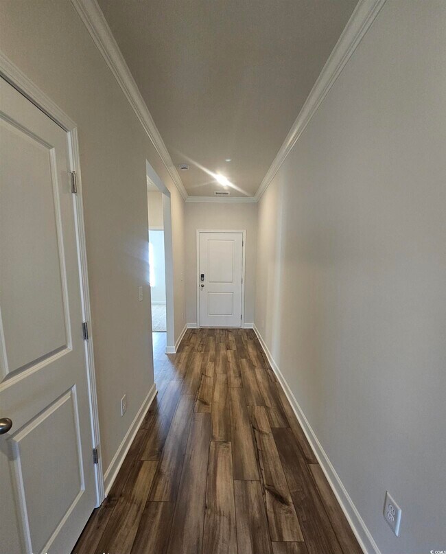 Building Photo - 315 Wades Way