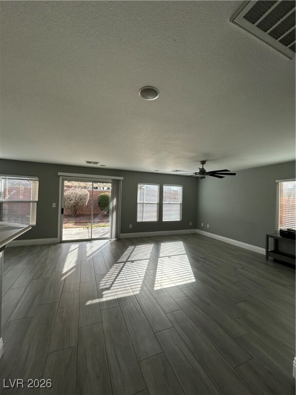 Building Photo - 2321 Cockatiel Dr