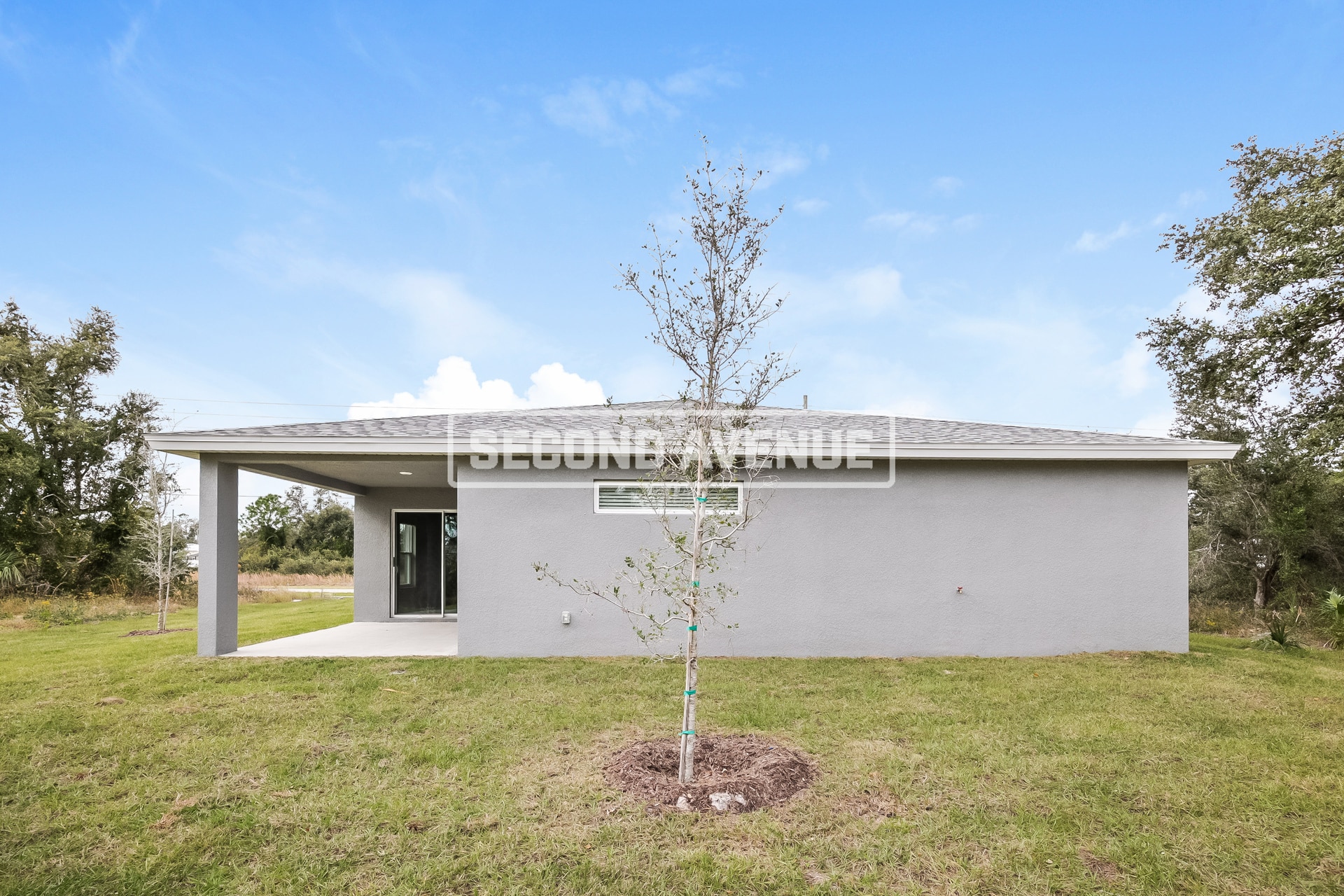 Building Photo - 3032 S San Mateo Dr
