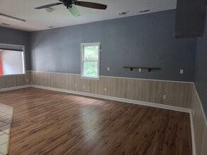 Building Photo - 81 Bridle Way