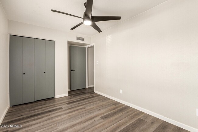 Building Photo - 3713 W Villa Rita Dr
