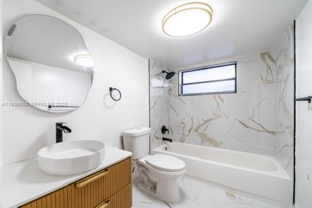 Building Photo - 8020 Hampton Blvd