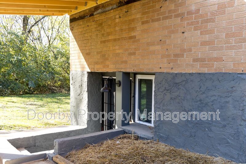 Building Photo - 1714 Portland St