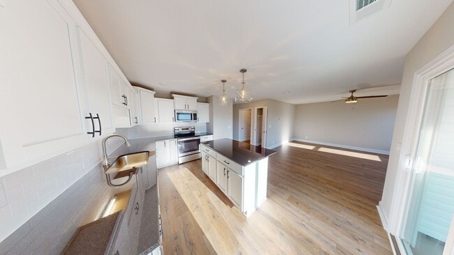 Building Photo - Modern Home with Open Layout, Fireplace and Farmland Views