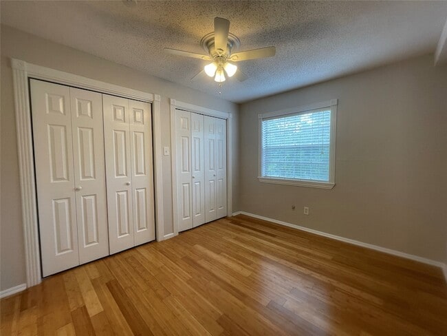 Building Photo - 1502 Heights Blvd