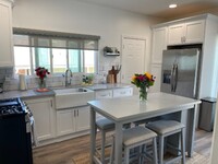 Building Photo - 1 Bed, 1 Bath - Detached ADU in Fallbrook