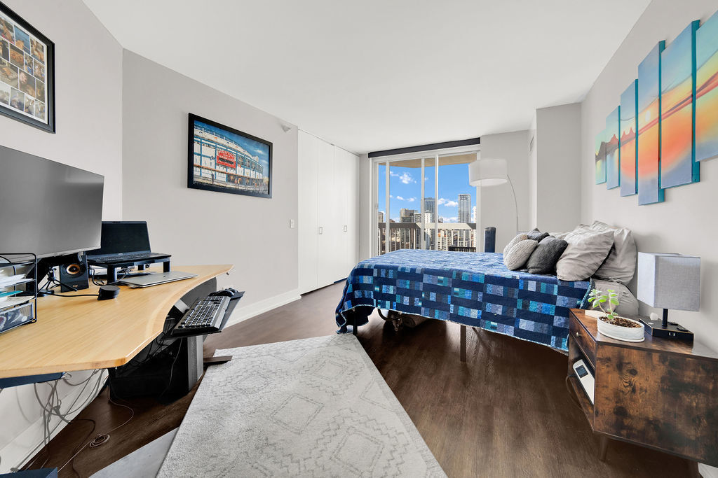 Building Photo - 545 N Dearborn St