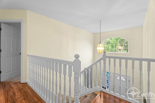 Building Photo - 9415 NW 28th Ct