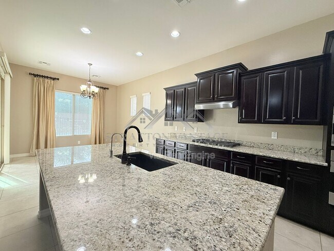 Building Photo - 4032 S Pleasant Pl