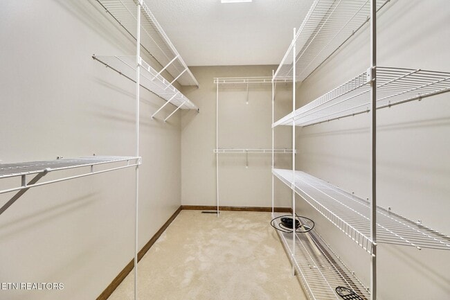 Building Photo - 101 Walden Ridge Dr