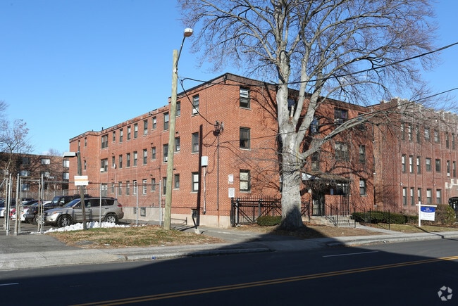 175 - 177 Sigourney St - Garden Hill Apartments