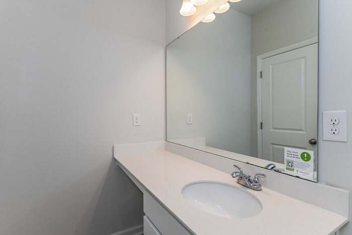 Building Photo - 308 Augustine Dr