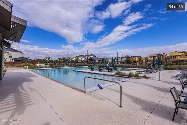 Building Photo - 1154 S Tumbleweed Ln