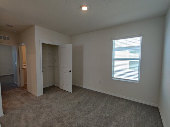 Building Photo - 10548 Penny Gale Loop