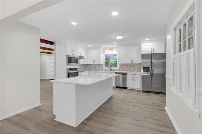 Building Photo - 2641 Black Forest Trail SW