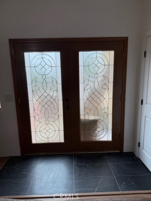 Building Photo - 1741 S Vallecito Dr