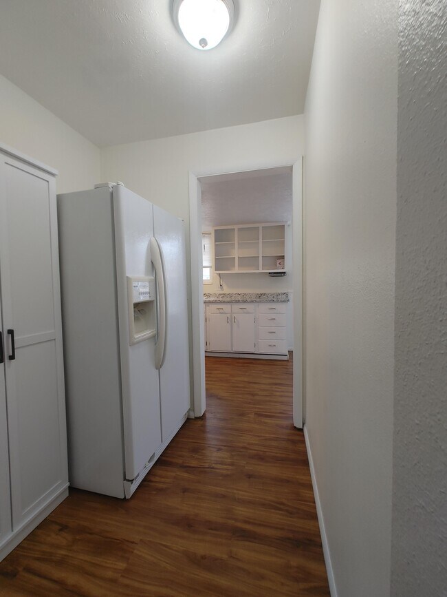 Building Photo - 8205 Ingalls Cir