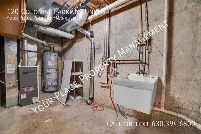 Building Photo - 120 Colonial Pkwy