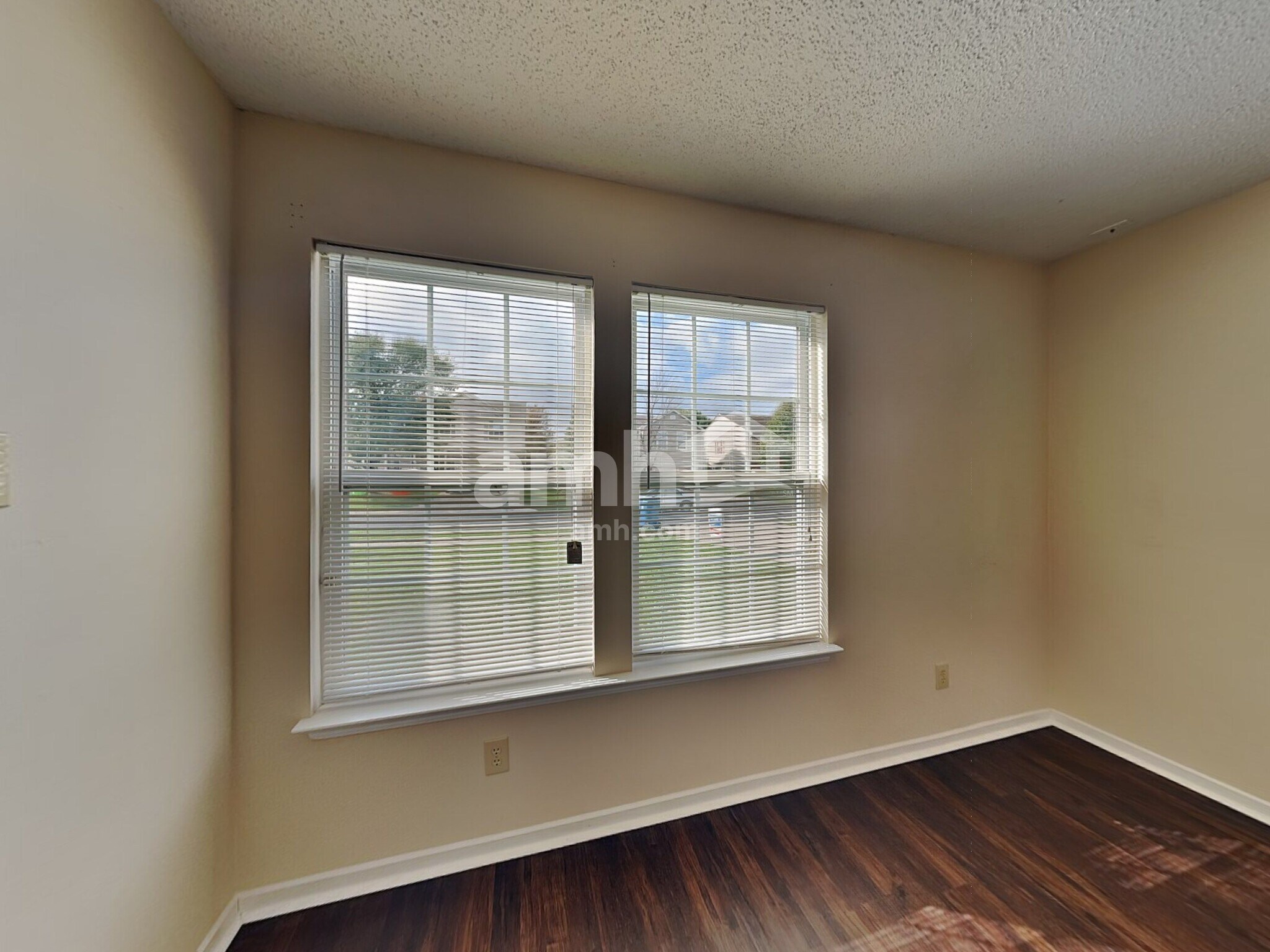 Building Photo - 6622 W Jefferson Ct