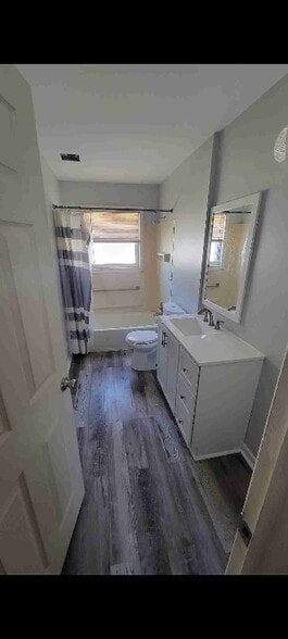 Building Photo - 18236 Powers Ave