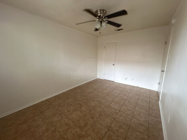 Building Photo - 2106 N W S Young Dr