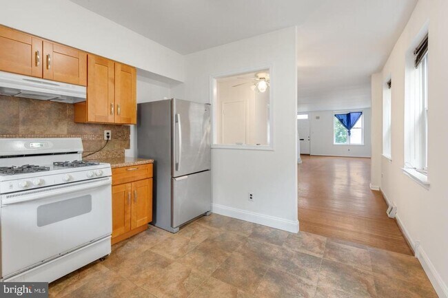 Building Photo - 3306 Haverford Ave