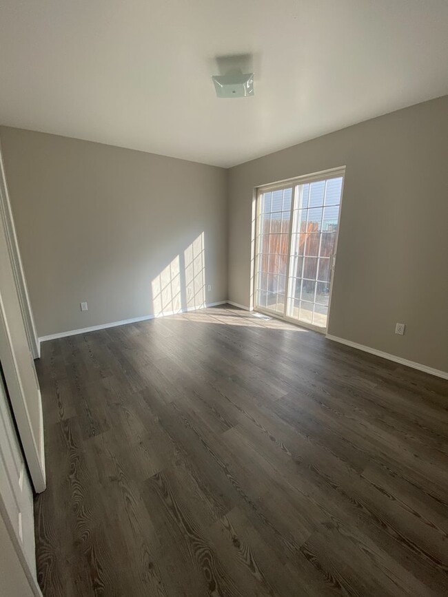 Building Photo - 1915 Cornell Ave