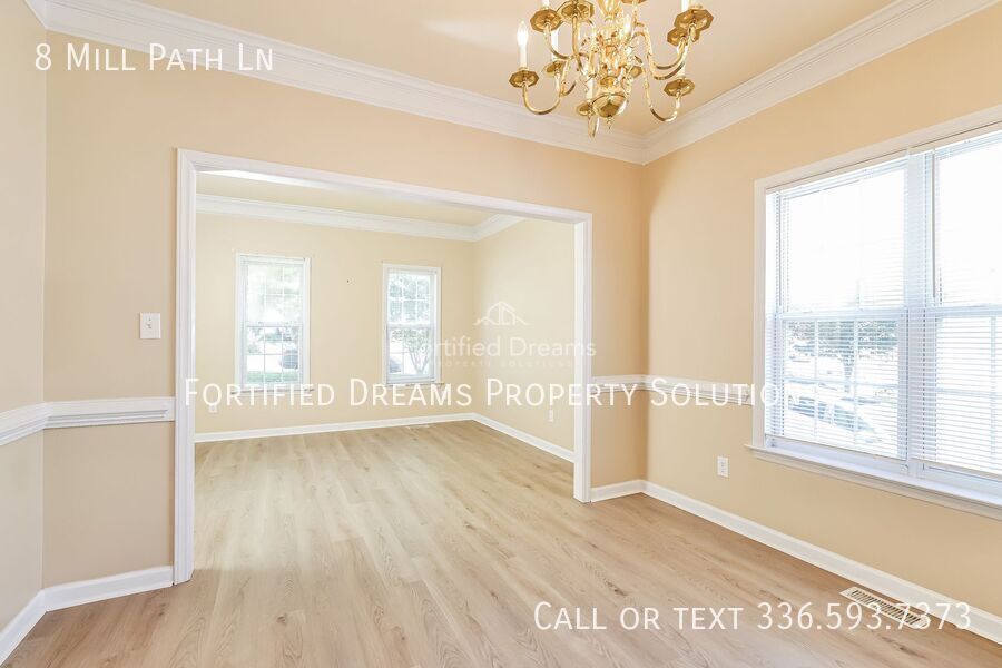 Building Photo - 8 Mill Path Ln-