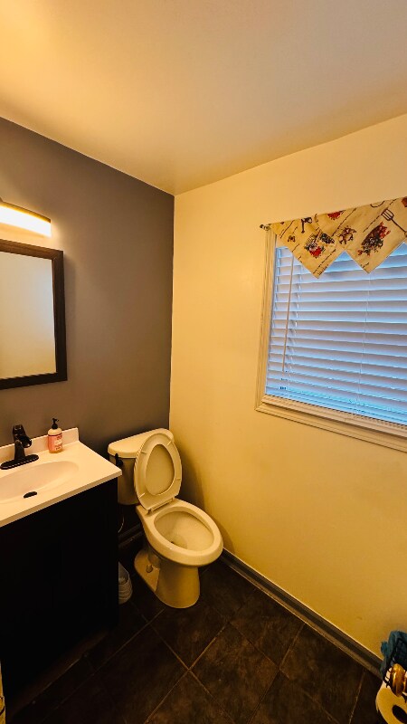 Building Photo - 530 Barclay Ct