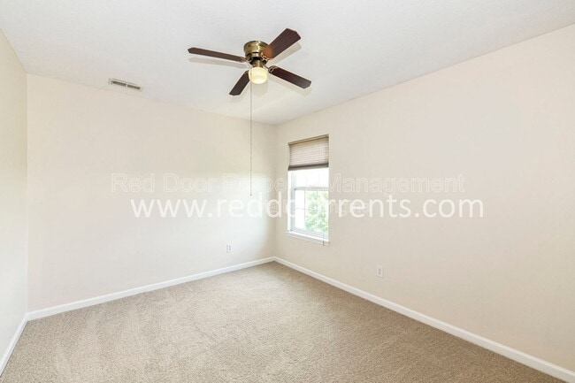 Building Photo - 13340 W Golden Gate Dr