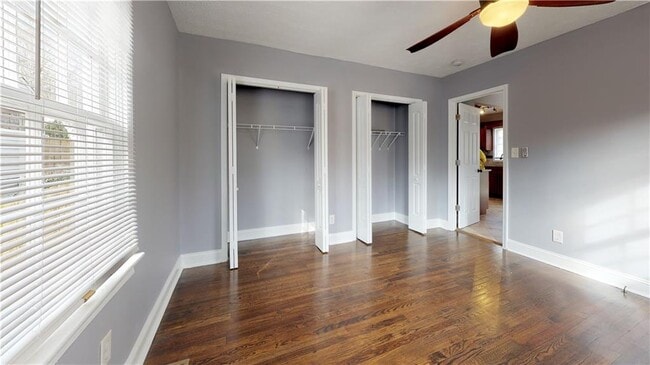 Building Photo - 2599 Eastwood Dr