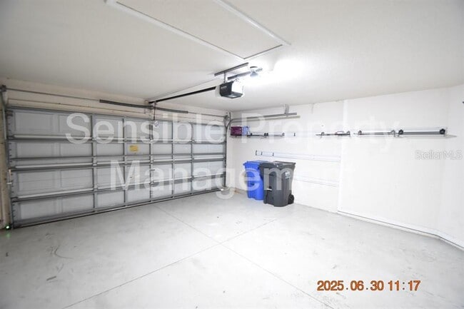 Building Photo - 11570 Misty Isle Ln