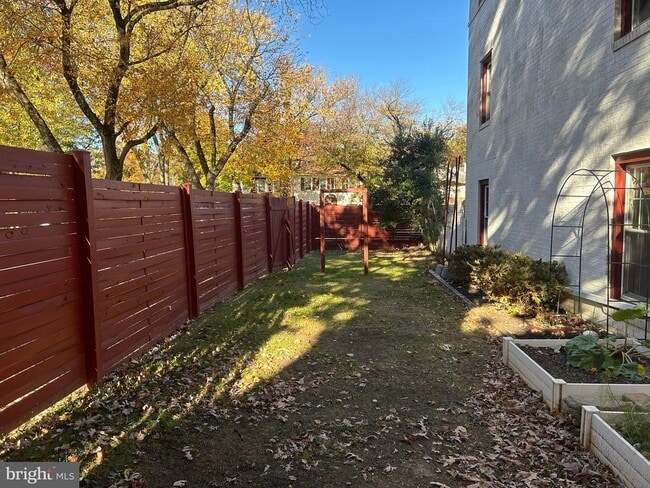 Building Photo - 13133 Putnam Cir