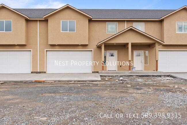 Building Photo - Brand New 3 Bed 2.5 Bath Townhome!! WSG In...