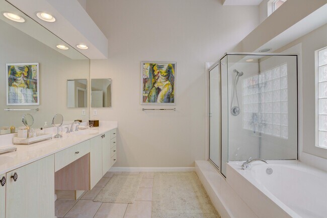 Building Photo - 126 Sunset Bay Dr