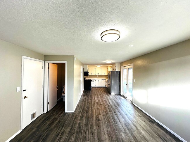 Building Photo - 3601 N Bristol St