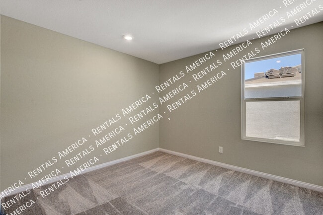 Building Photo - 6820 Calvitero St