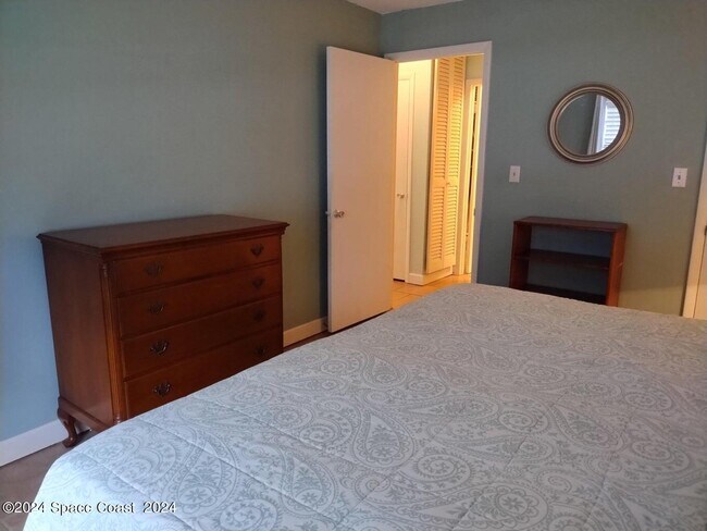 Building Photo - 311 Taylor Ave