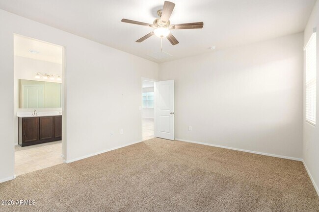 Building Photo - 1810 W Pinkley Ave