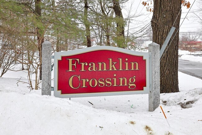 Building Photo - 212 Franklin Crossing Rd