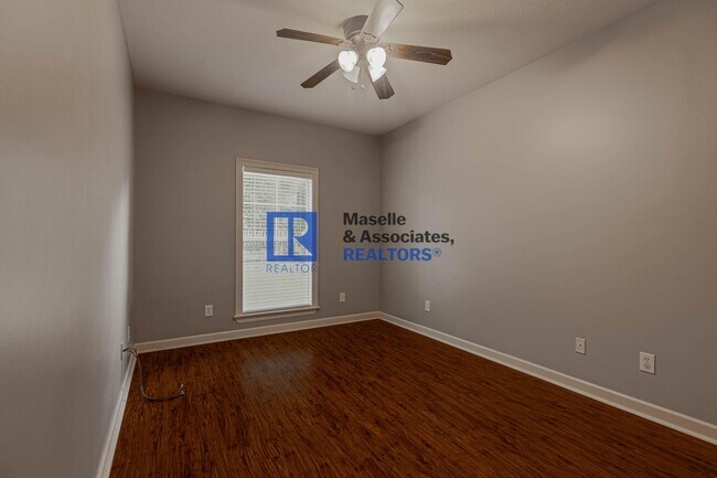 Building Photo - 3 Bed/2 Bath Home in Bruenburg in Clinton
