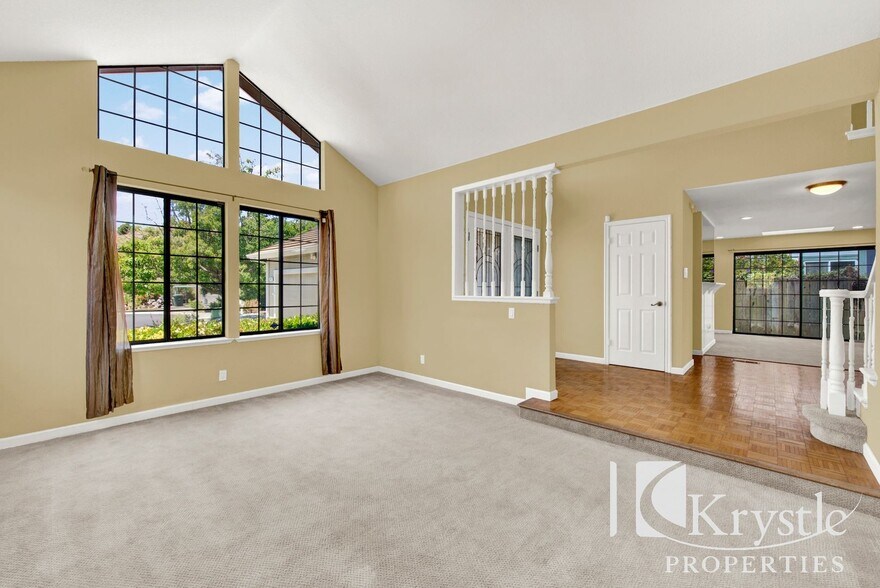 Building Photo - 152 Chesapeake Dr
