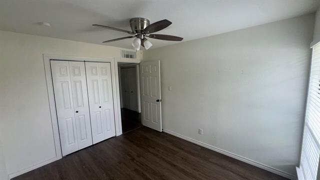 Building Photo - 500 Scarlet Oak St