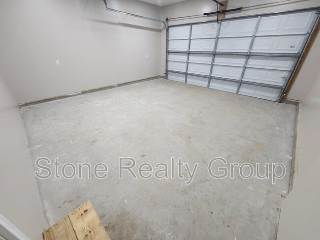 Building Photo - 1108 W Ewing St