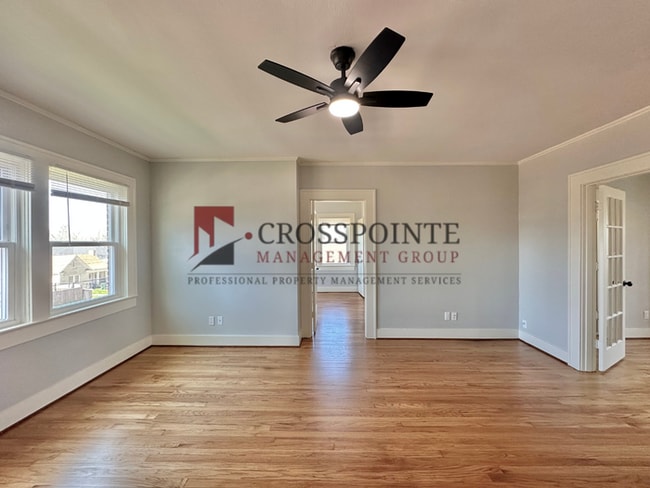 Building Photo - Charming Updated 2-Bedroom in Historic Quadplex Near Downtown Tyler!