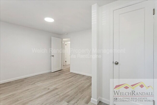 Building Photo - 2711 Gramercy Ave
